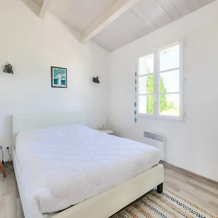 Pour 8 Avec Piscine A En Re Ferienhaus La Flotte