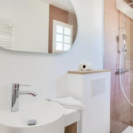 Pour 8 Avec Piscine A En Re Casa vacanze